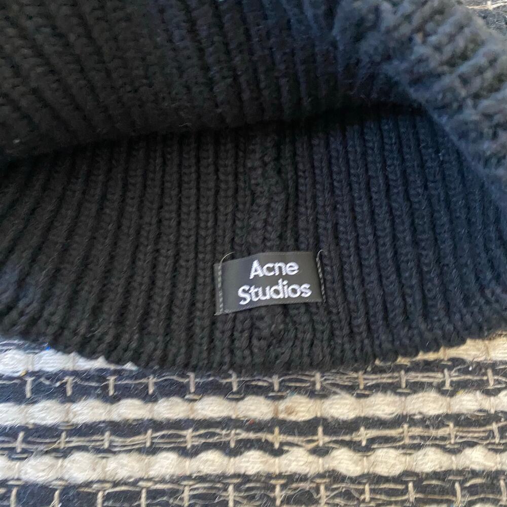 🌿Acne Studio Adult Pansy Face Patch Ribbed Wool Black Chunky knit Beanie Hat OS - Picture 3 of 6